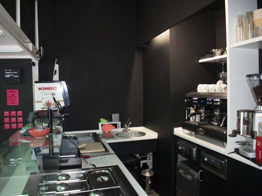 negozio in vendita a Milano
