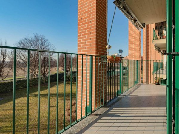 appartamento in vendita a Milano in zona Ronchetto delle Rane