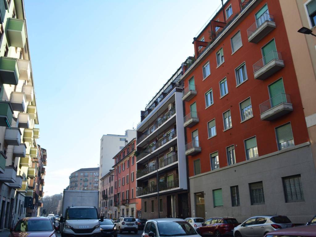 appartamento in vendita a Milano in zona Porta Vittoria