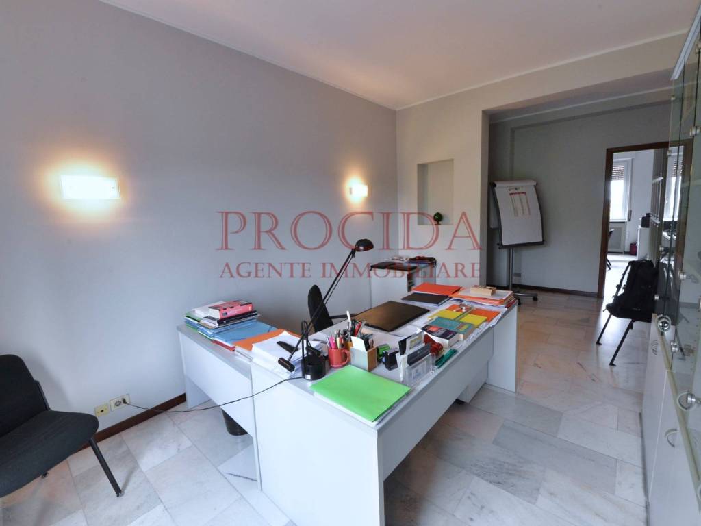 appartamento in vendita a Milano in zona Villapizzone