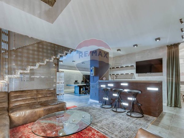 appartamento in vendita a Milano in zona Centro Direzionale
