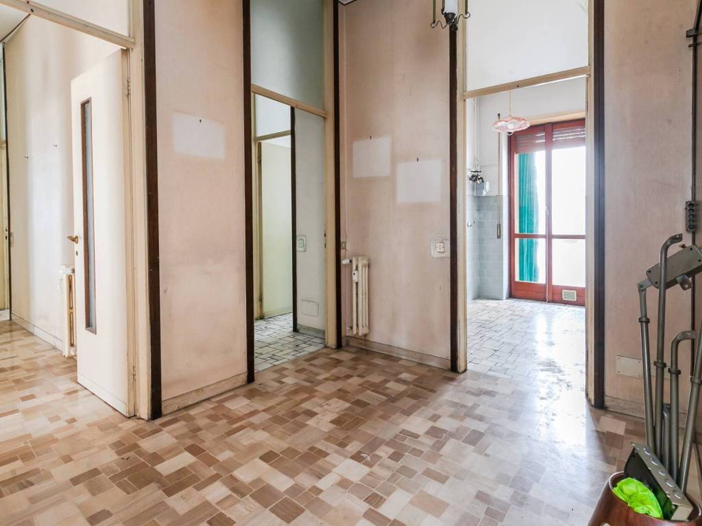 appartamento in vendita a Milano in zona Porta Ticinese