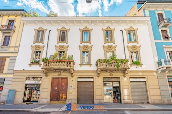 locale commerciale in vendita a Milano
