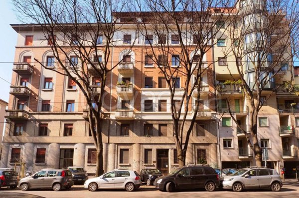 appartamento in vendita a Milano in zona Casoretto