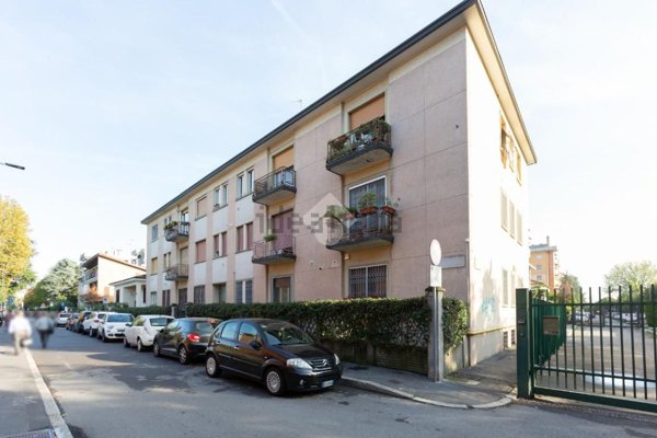 appartamento in vendita a Milano in zona Niguarda