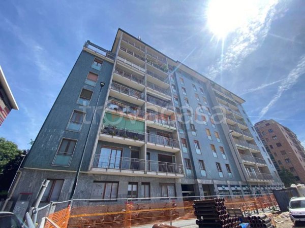 appartamento in vendita a Milano in zona Sempione