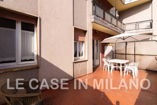 appartamento in vendita a Milano in zona Lorenteggio