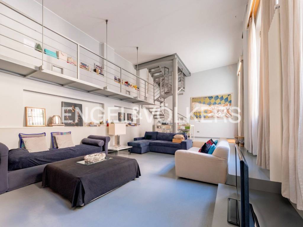 appartamento in vendita a Milano in zona Isola