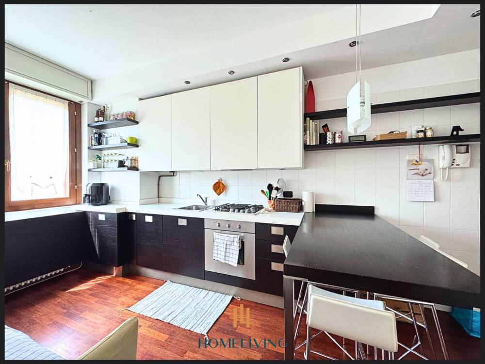 appartamento in vendita a Milano in zona Loreto