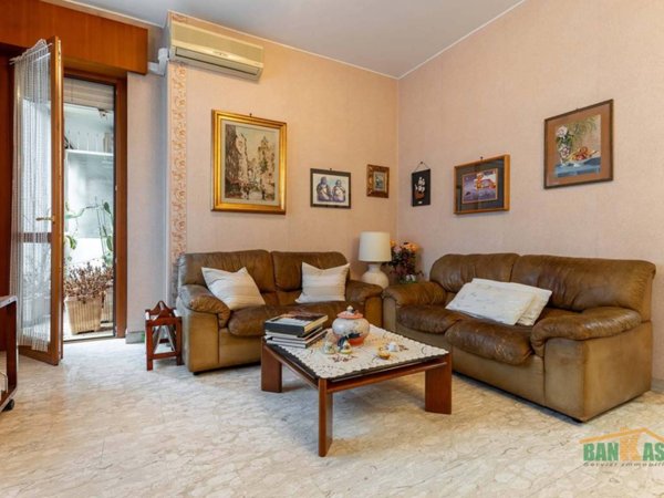 appartamento in vendita a Milano in zona Crescenzago