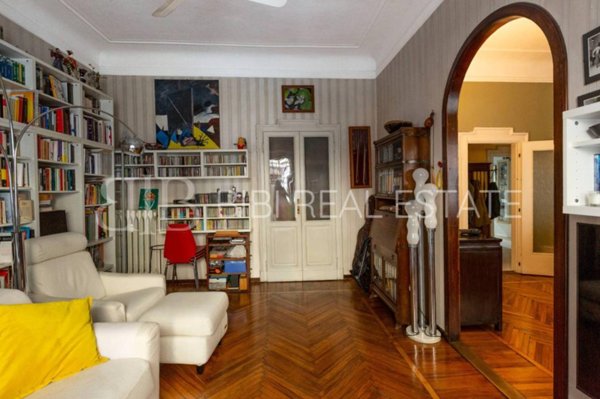 appartamento in vendita a Milano in zona Porta Venezia