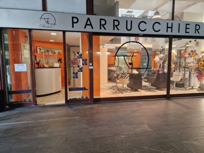 negozio in vendita a Milano