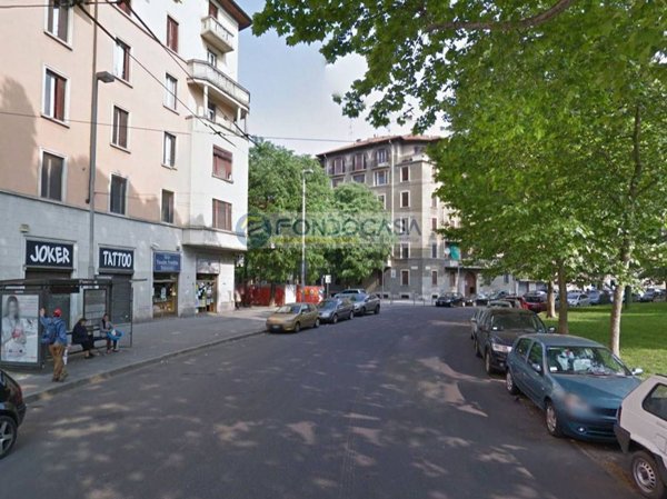 appartamento in vendita a Milano in zona Piazzale Lodi