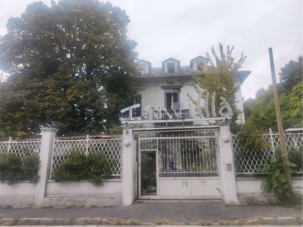 casa indipendente in vendita a Milano in zona San Siro