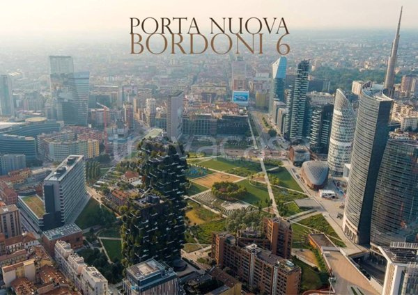 appartamento in vendita a Milano in zona Porta Nuova