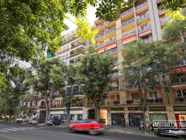 appartamento in vendita a Milano in zona Solari