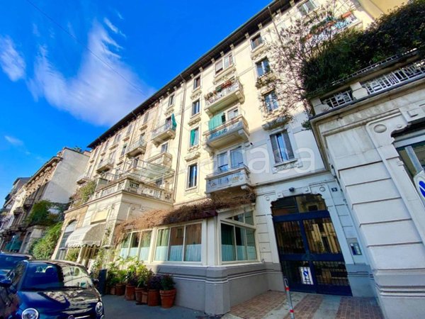 appartamento in vendita a Milano in zona Città Studi