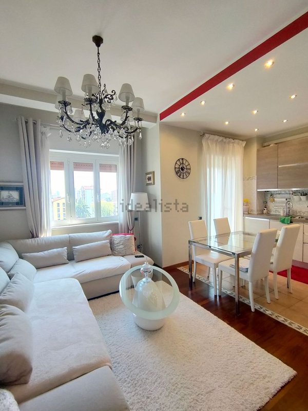 appartamento in vendita a Milano in zona Ronchetto sul Naviglio