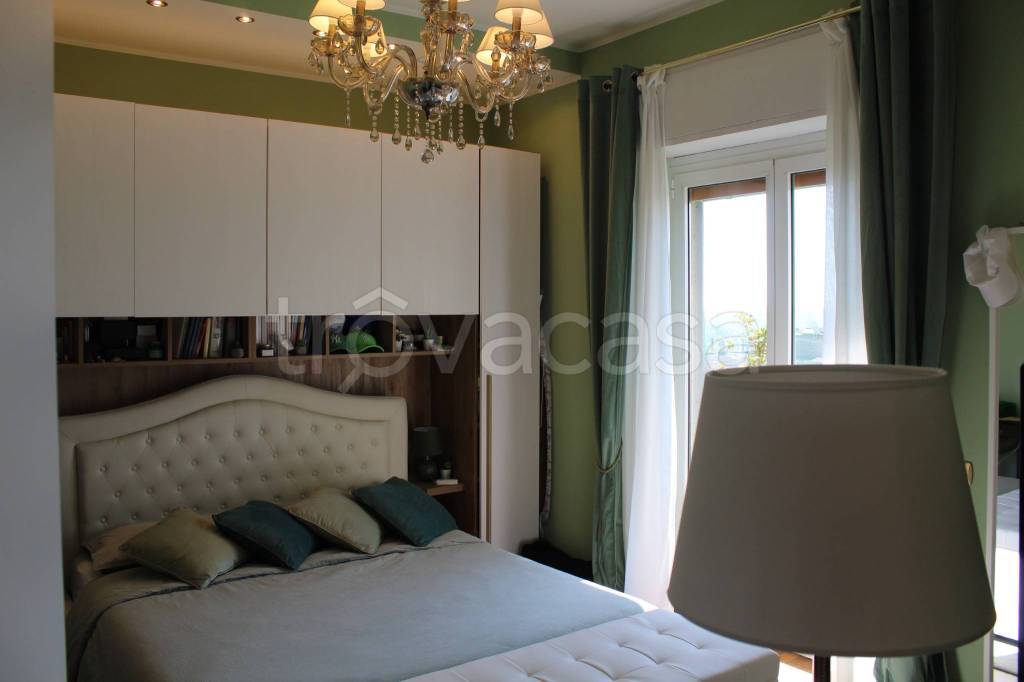 appartamento in vendita a Milano in zona Ronchetto sul Naviglio