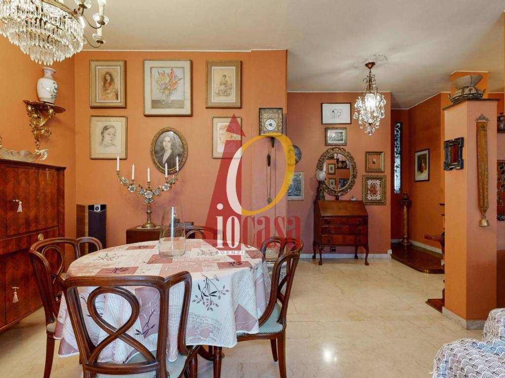appartamento in vendita a Milano in zona Corvetto