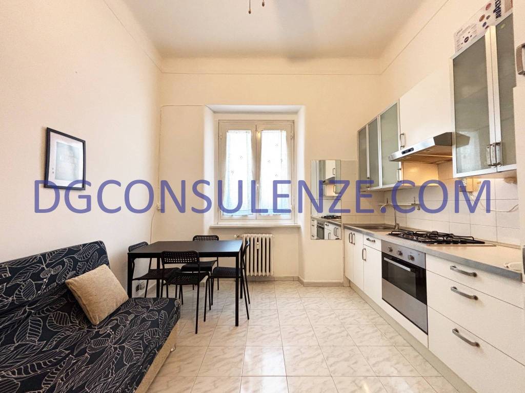 appartamento in vendita a Milano in zona Città Studi
