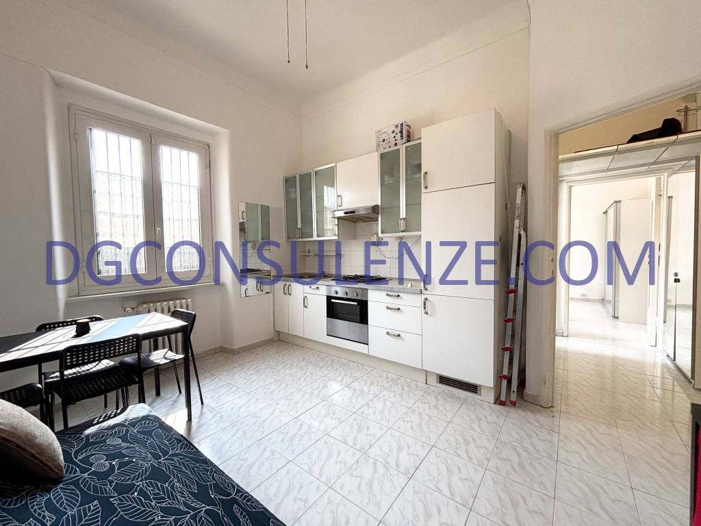 appartamento in vendita a Milano in zona Città Studi