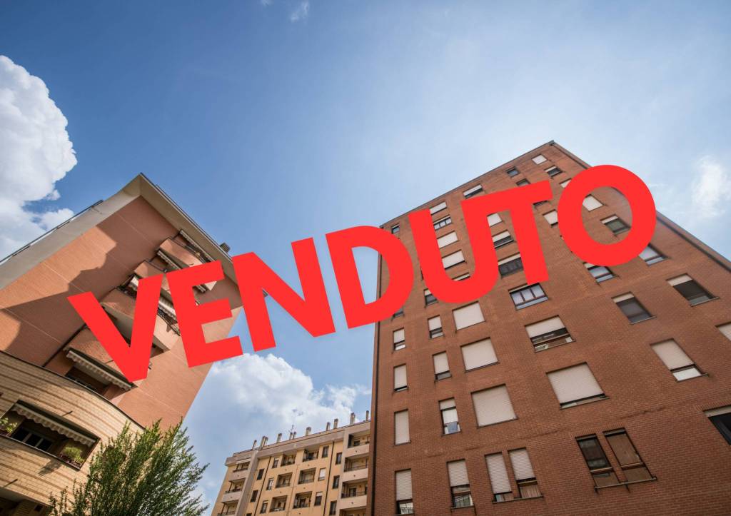 appartamento in vendita a Milano in zona Rogoredo