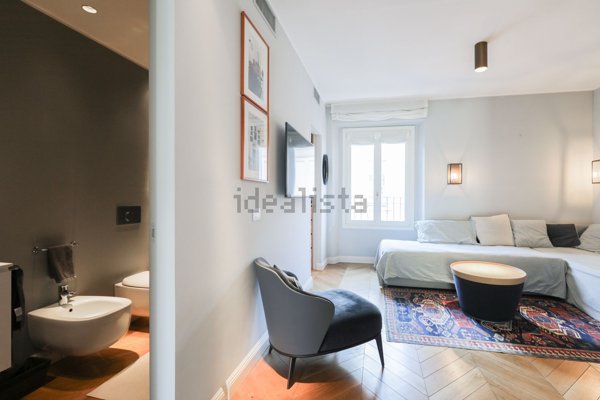 appartamento in vendita a Milano in zona Isola