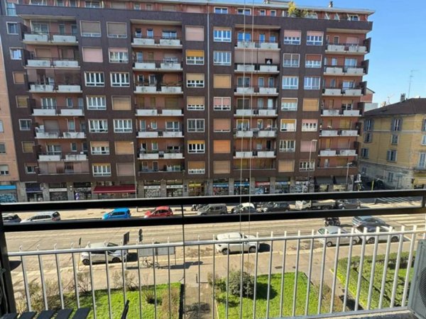 appartamento in vendita a Milano in zona Vigentino