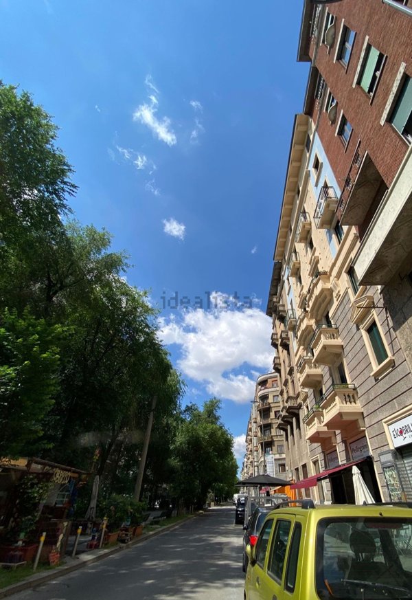 appartamento in vendita a Milano in zona Città Studi