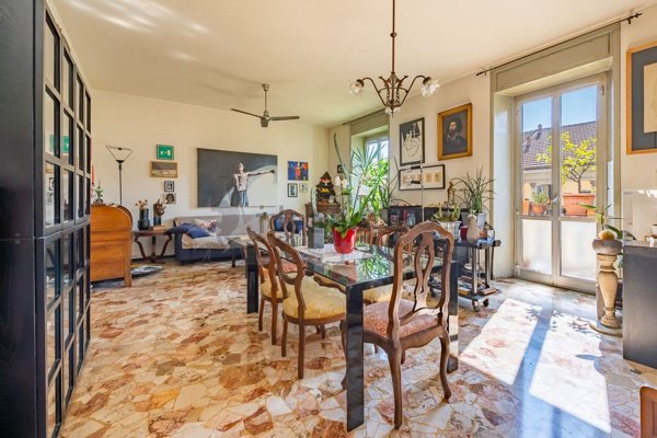 appartamento in vendita a Milano in zona Centro Direzionale