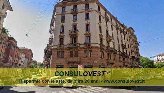 appartamento in vendita a Milano in zona Città Studi