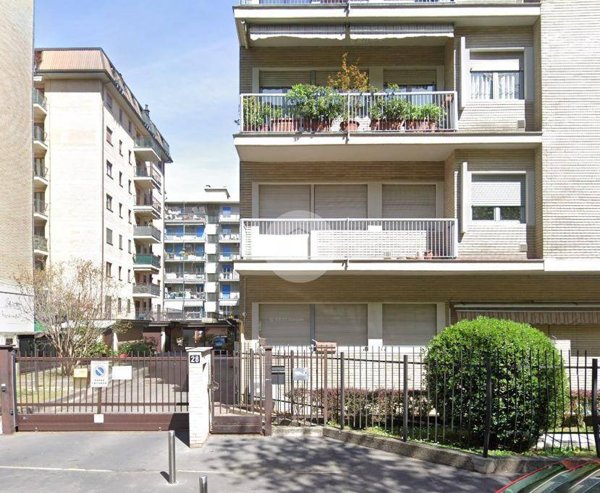 locale di sgombero in vendita a Milano in zona San Siro