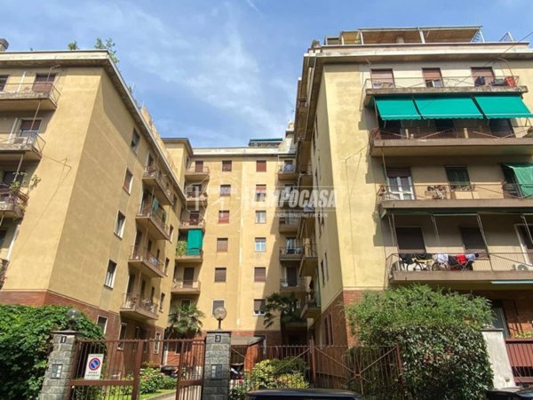 appartamento in vendita a Milano in zona Bovisa