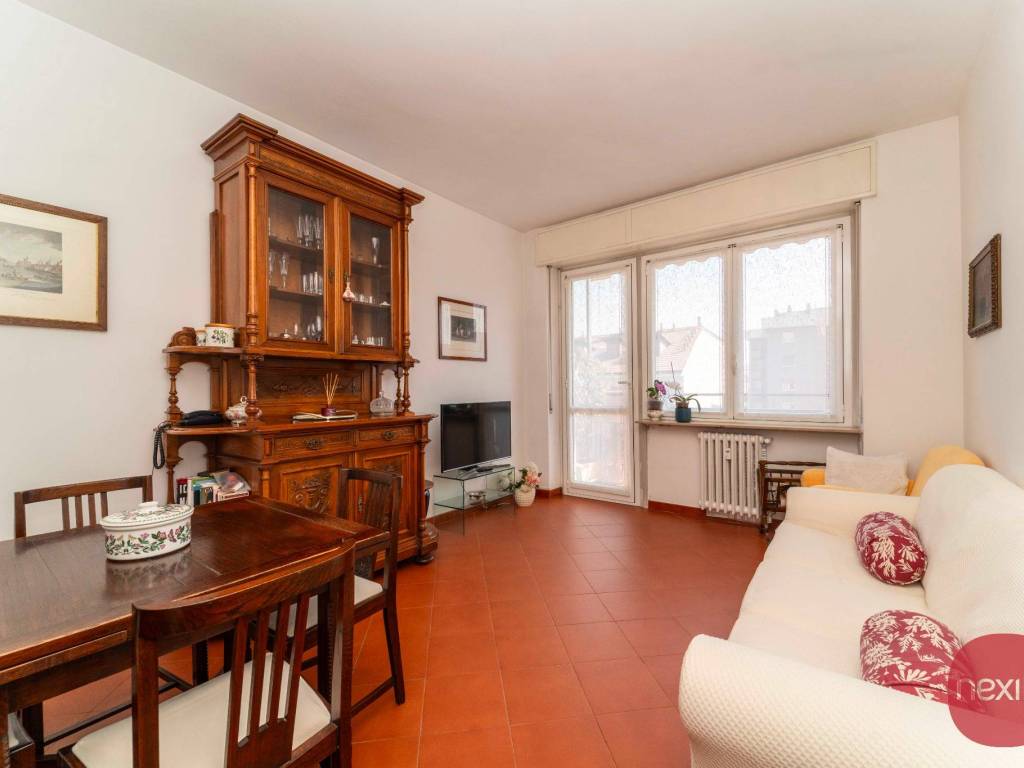 appartamento in vendita a Milano in zona Piazzale Lodi