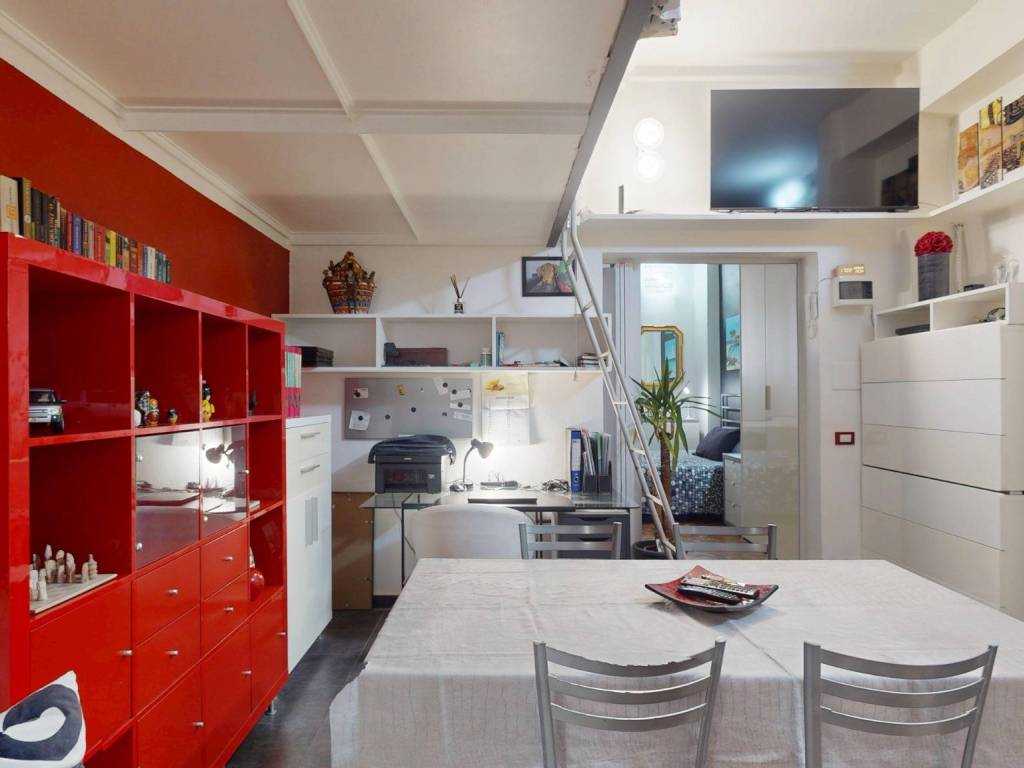 appartamento in vendita a Milano in zona Il Portello
