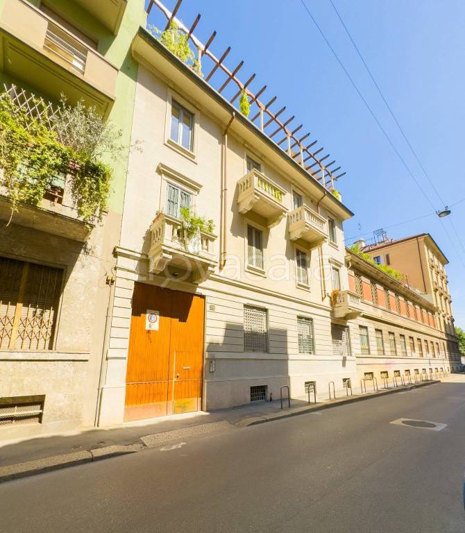 appartamento in vendita a Milano