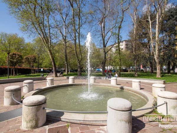 appartamento in vendita a Milano in zona Solari