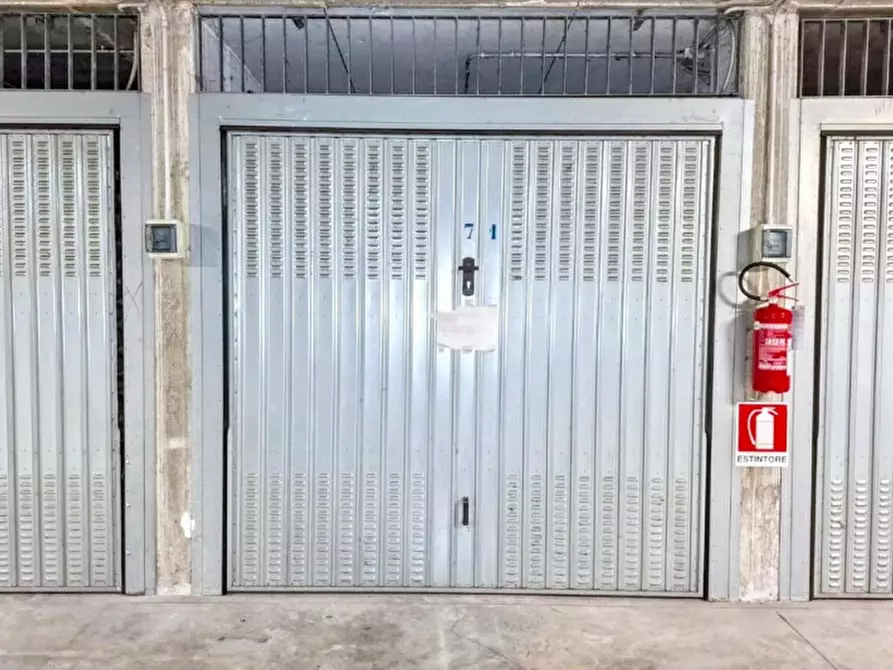mansarda in vendita a Milano in zona Sant'Ambrogio