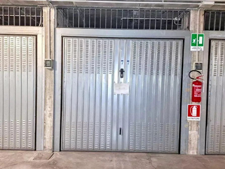 mansarda in vendita a Milano in zona Sant'Ambrogio
