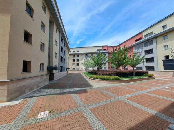 casa indipendente in vendita a Milano in zona Affori