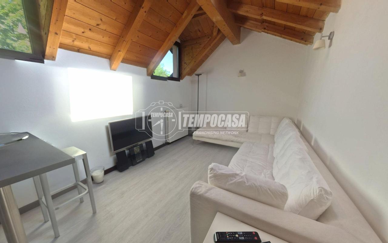 appartamento in vendita a Milano in zona Ponte Lambro