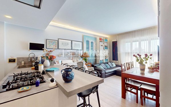 appartamento in vendita a Milano in zona Loreto