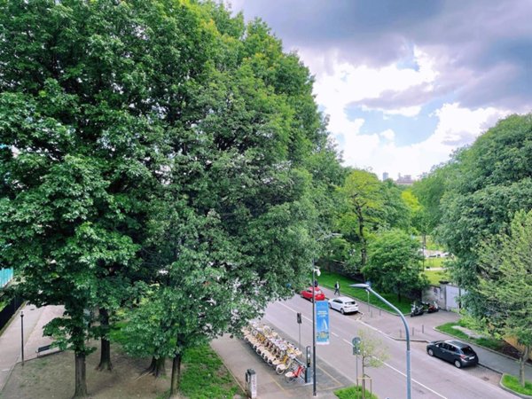 appartamento in vendita a Milano in zona Dergano