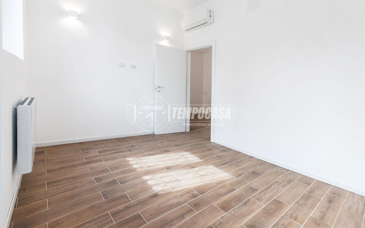 appartamento in vendita a Milano in zona Bovisa