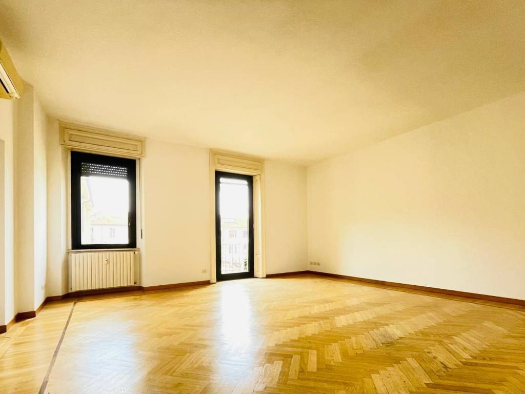 appartamento in vendita a Milano in zona Solari