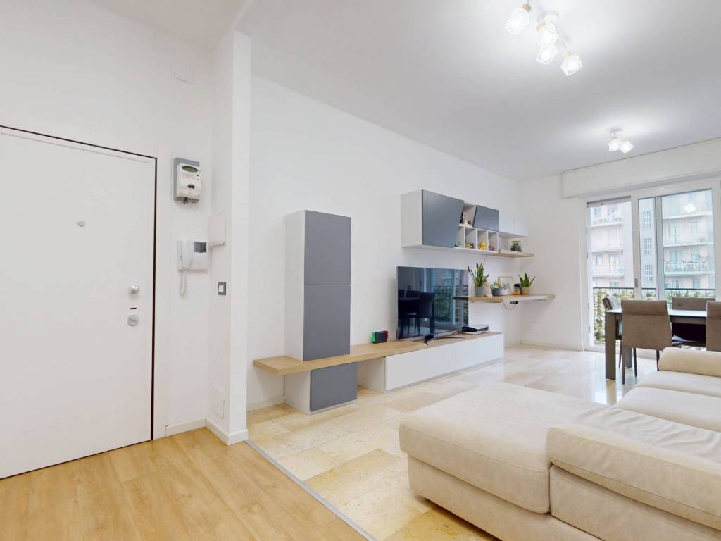 appartamento in vendita a Milano in zona Famagosta