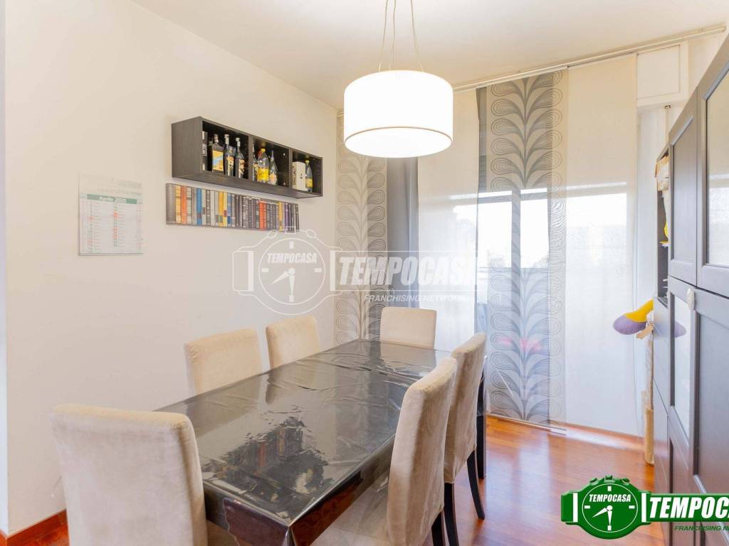 appartamento in vendita a Milano in zona Quarto Cagnino