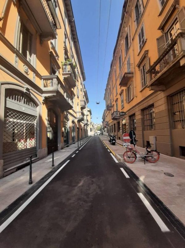 appartamento in vendita a Milano in zona Guastalla