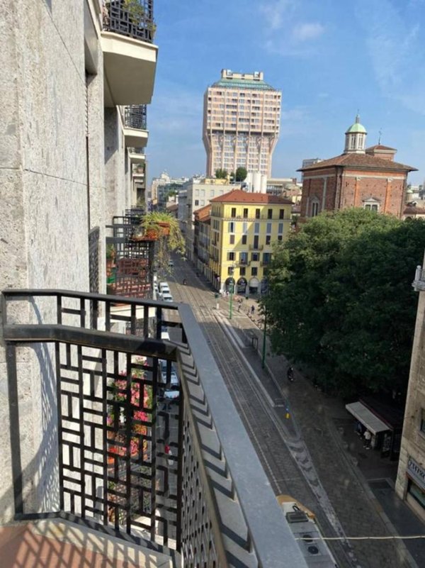 appartamento in vendita a Milano in zona Brera